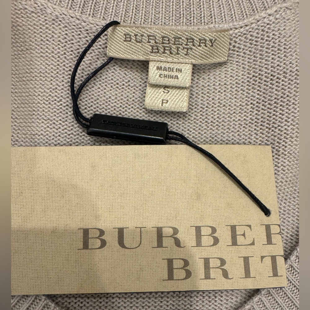 NWT Burberry Brit Sweater - Picture 3 of 3